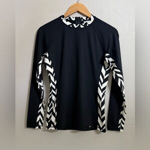 Jag White and Black Women’s Long Sleeve Swim Top Rash guard Size Medium
